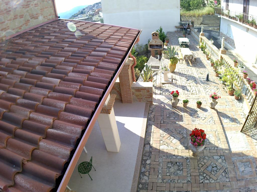 B&B Castello Michelina San Nicola dellʼAlto 外观 照片